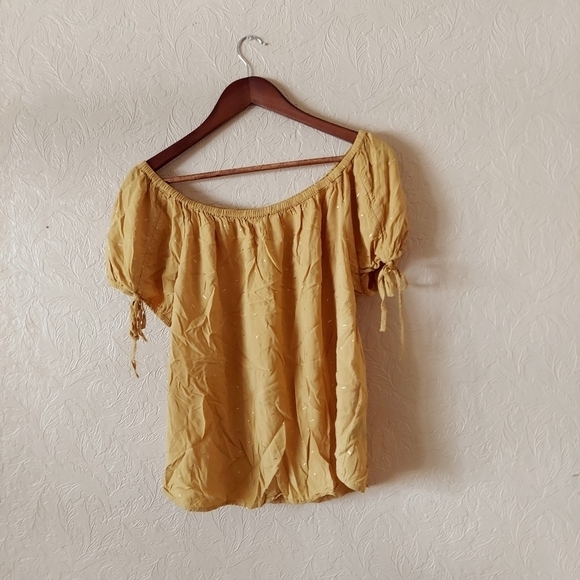 Harve Benard mustard yellow blouse w metallic gold pattern tie sleeves Sz medium - Picture 1 of 8